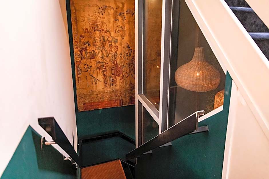 Ambassador City Centre Hotel