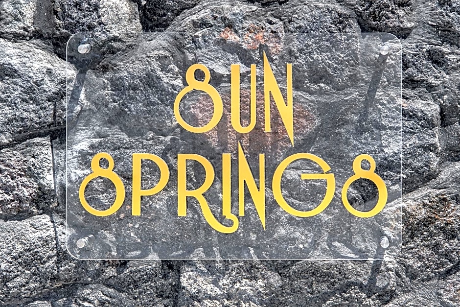 Sun Springs Suites