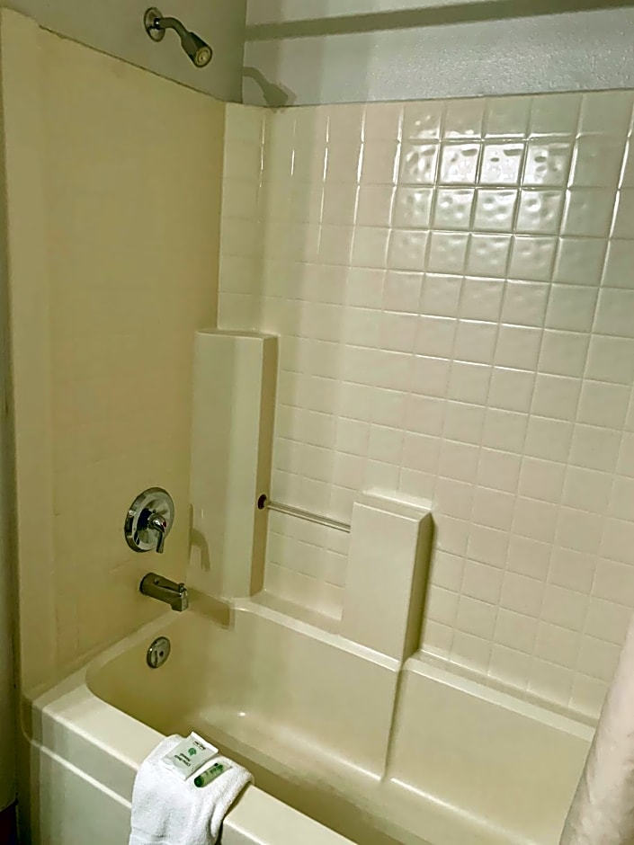 St. George Inn and Suites