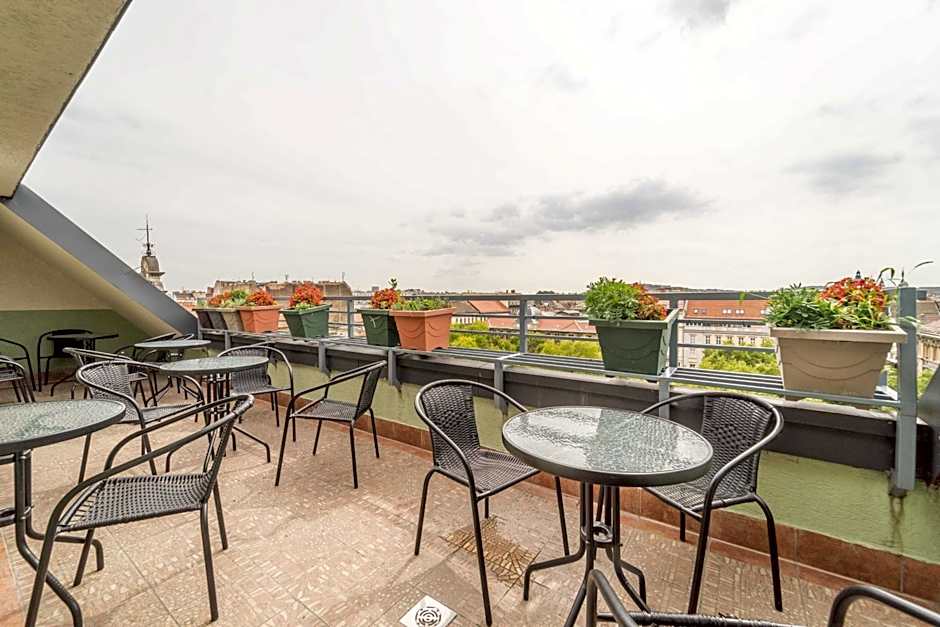 Silver Hotel Budapest City Center