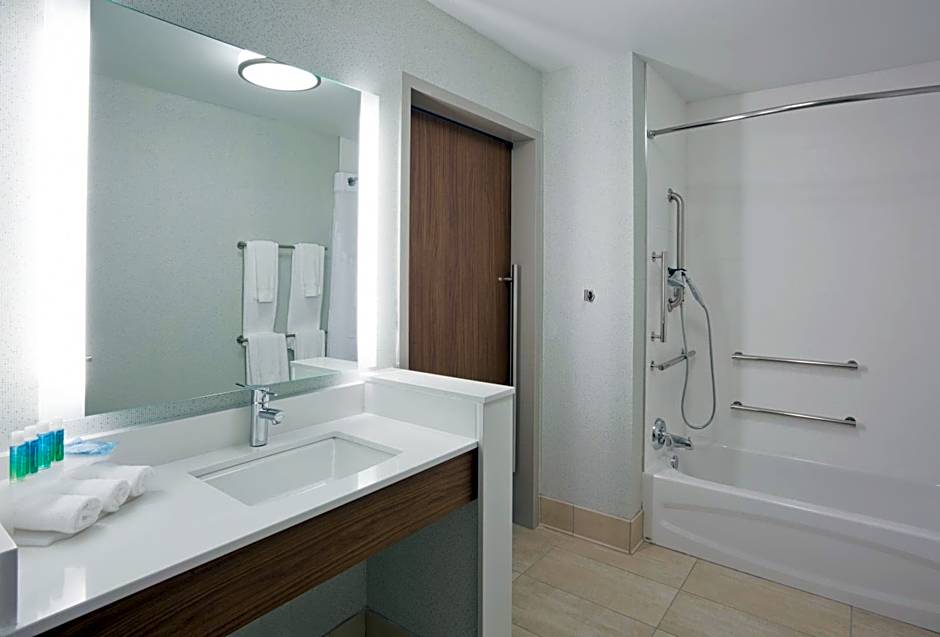 Holiday Inn Express-Des Moines Downtown By IHG