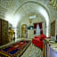 Maccan Cave Hotel