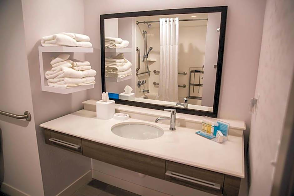 Hampton Inn By Hilton Pontiac, IL