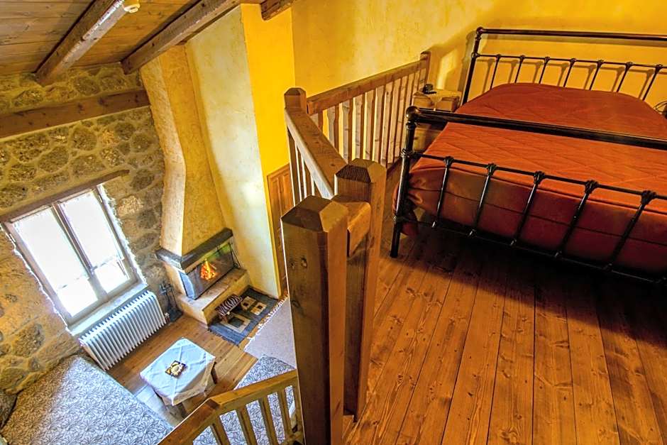Pigi Tarlampa Hotel
