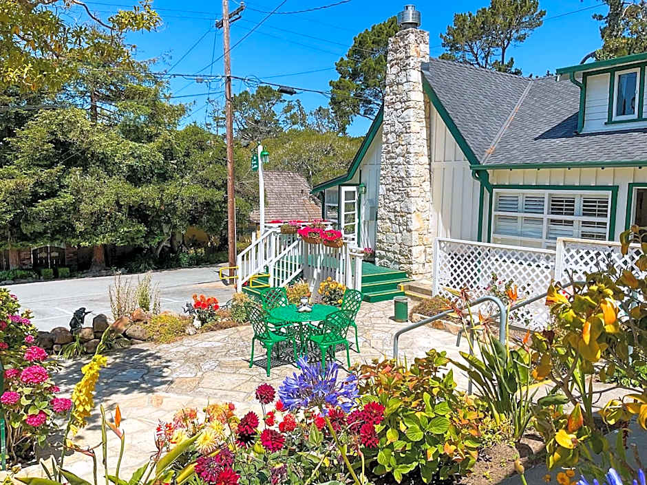 Carmel Green Lantern Inn