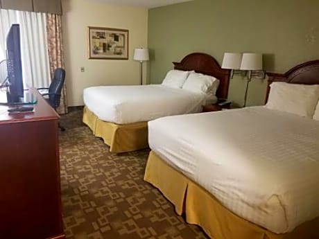 Queen Room with Two Queen Beds