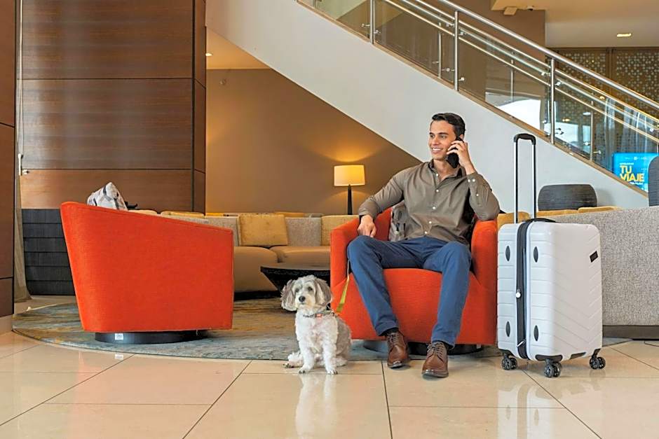 Courtyard by Marriott Panama Multiplaza Mall