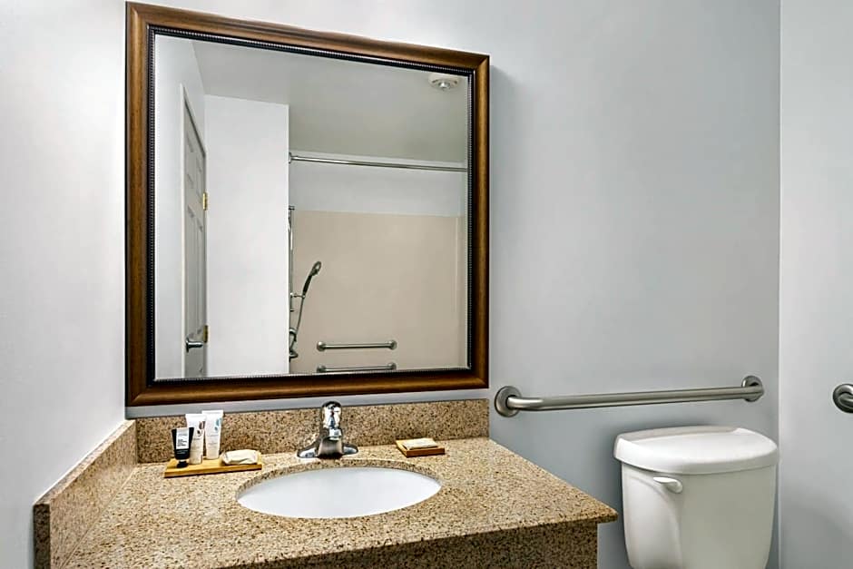 Country Inn & Suites by Radisson, Boise West - Meridian