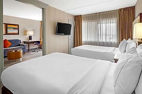 Suite with Two Double Beds and Sofa Bed - Pet Friendly/Non-Smoking