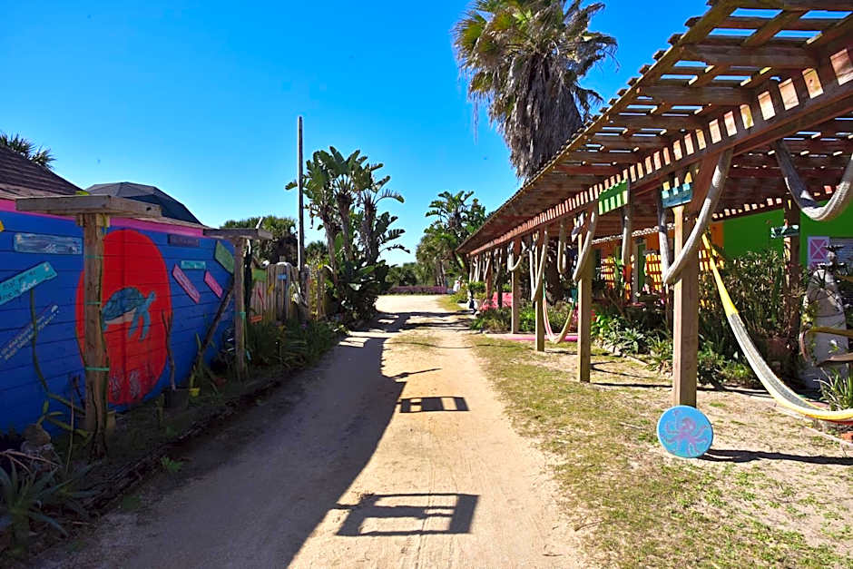 The Beach House at Si Como No Inn