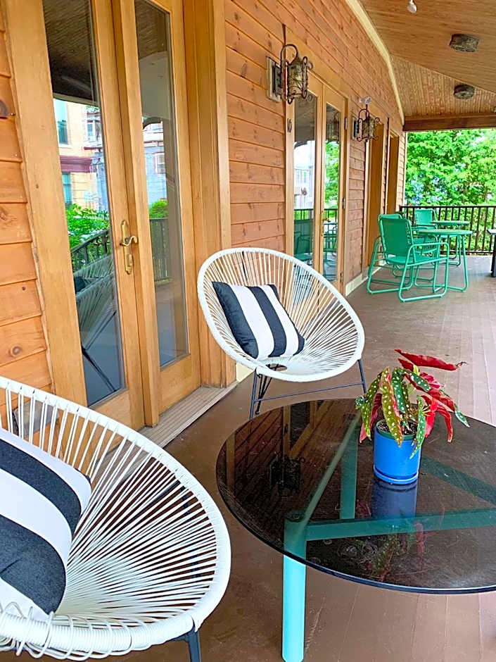 The Trail in Adams - Berkshires' Art Hotel