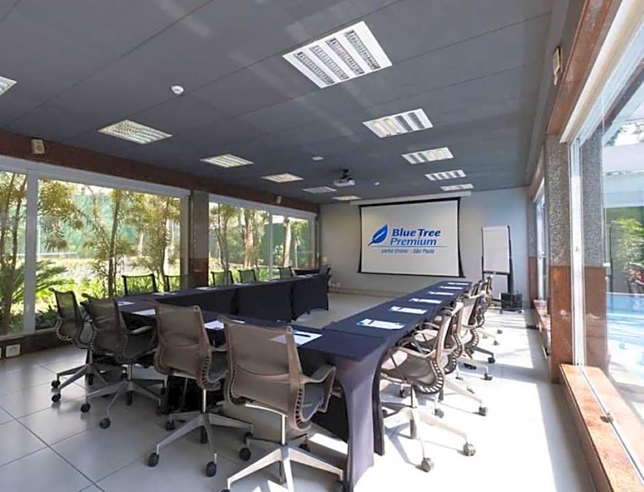 Blue Tree Premium Verbo Divino - Nações Unidas