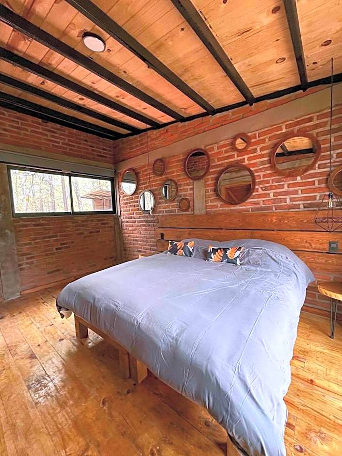 Hermosa Cabaña Inmersa en el Bosque de Tapalpa