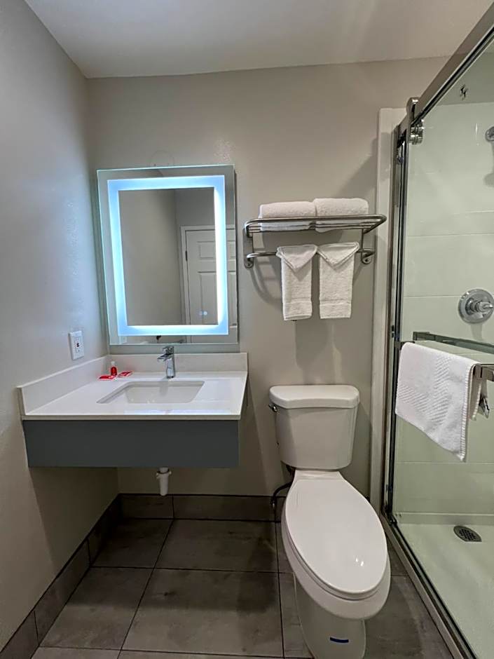 Quality Inn Tracy I-205