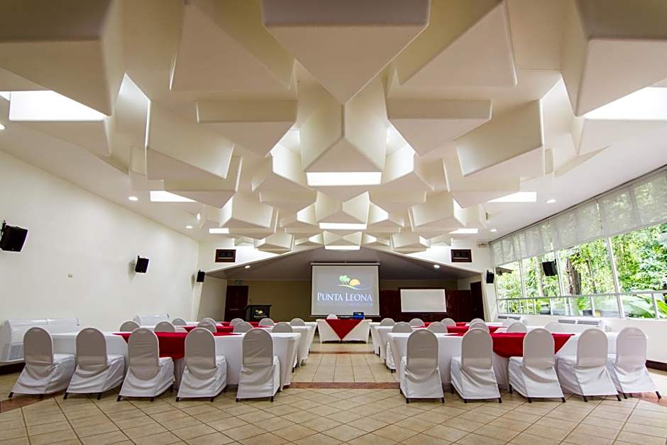 Hotel Punta Leona