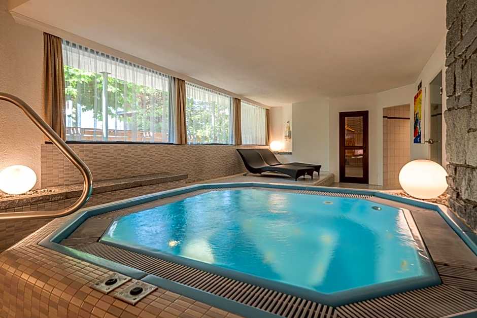 Hotel Serles