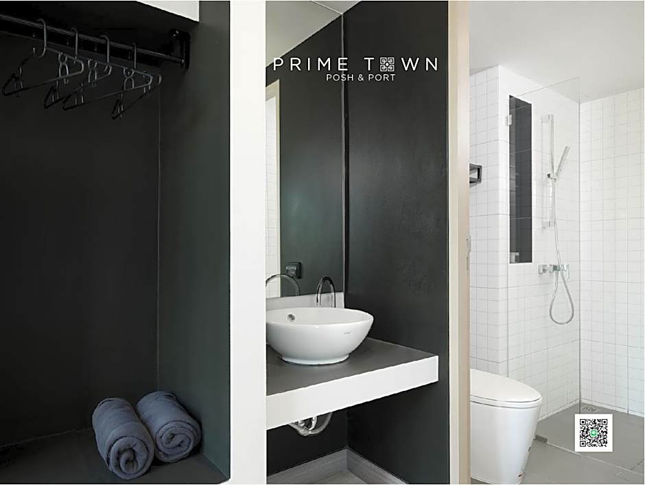PRIME TOWN - Posh & Port Hotel PHUKET