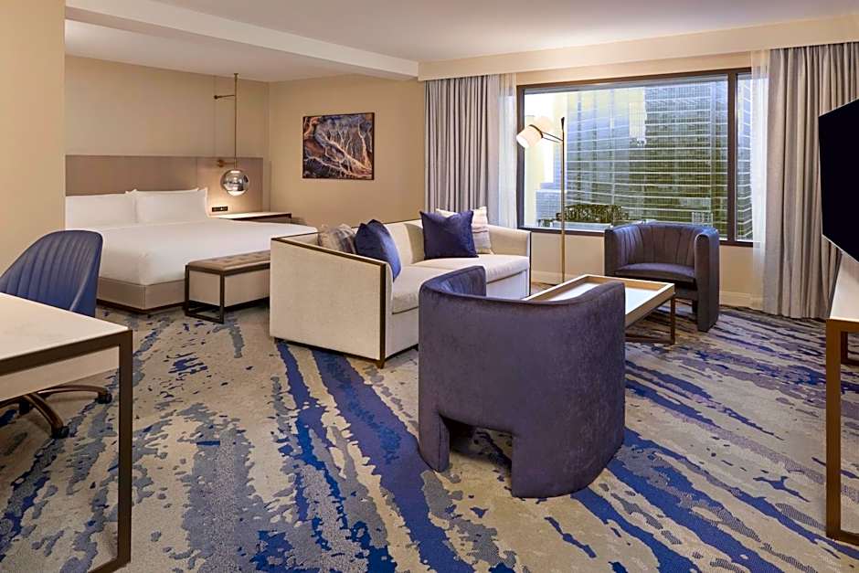 Photo 1 of 4 of Junior 1 King Bed Suite