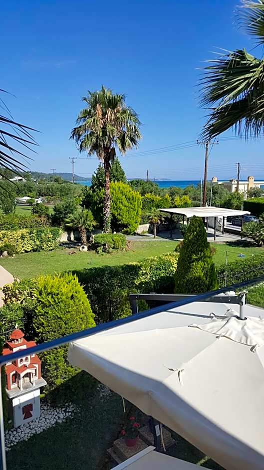 SUN RESIDENCE Exclusive Seaside Suites