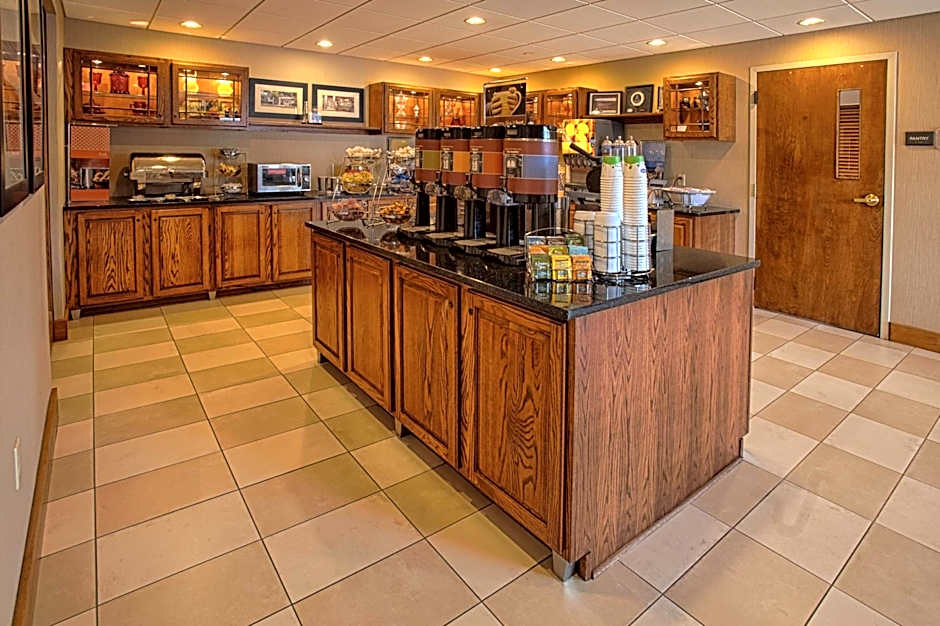 Hampton Inn By Hilton Wheeling