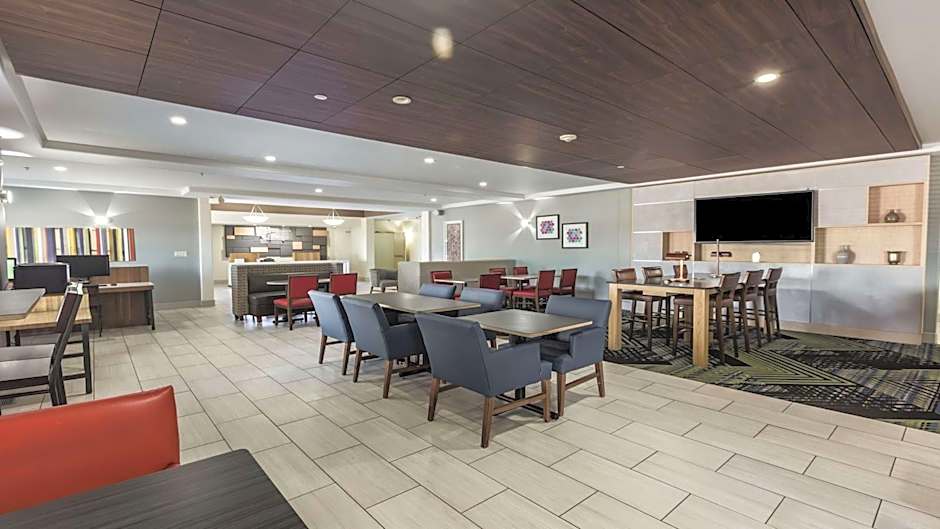 Holiday Inn Express & Suites-Regina-South By IHG