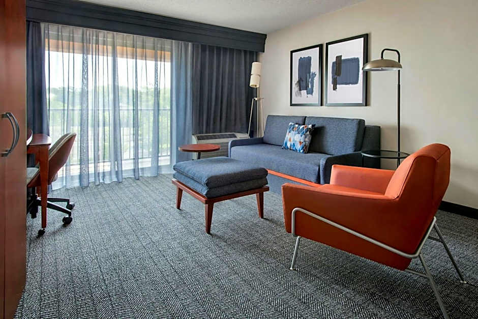 Courtyard by Marriott Paramus