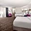 Crowne Plaza Atlanta Perimeter at Ravinia By IHG