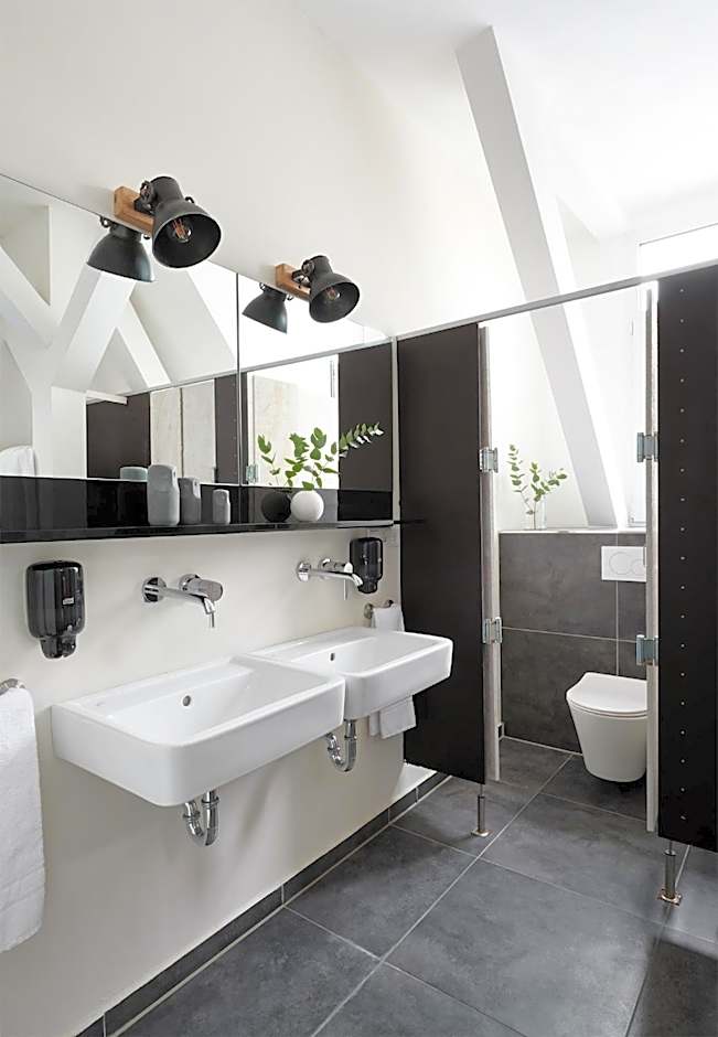 OLD PRINTING HOUSE - Modern I City I 2 Min HBF I E-Ladesäule