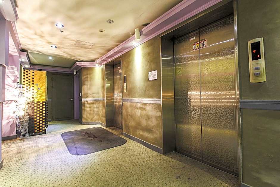 Hotel Violet
