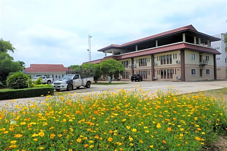 Royal Princess City Lamphun Hotel