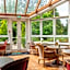 Woodlands Lodge Hotel
