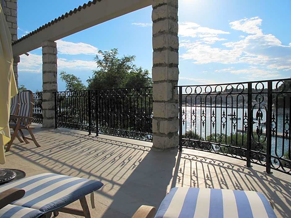 Villas Arbia - Margita Beach hotel