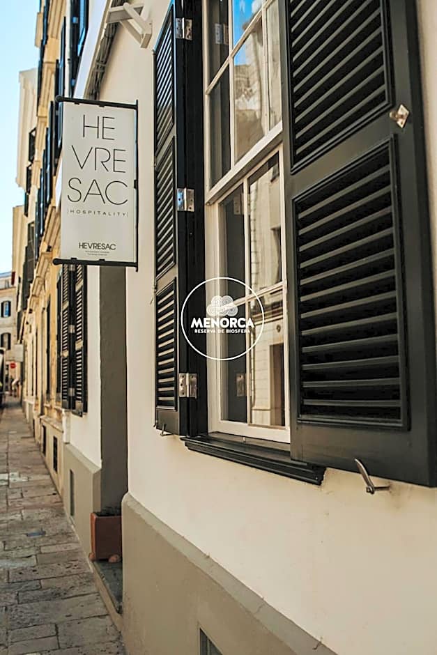 Hotel Hevresac Singular & Small