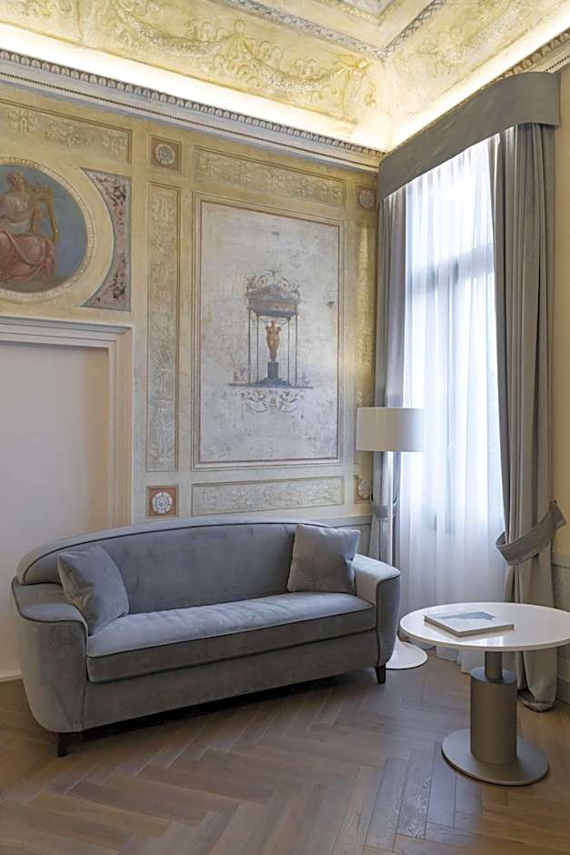 Radisson Collection Hotel, Palazzo Nani Venice