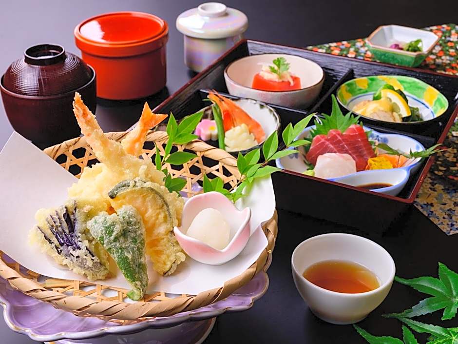 Hotel Green Park Suzuka