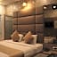 Hotel Wisteria blue
