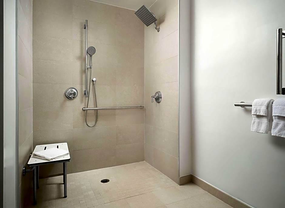 Sonesta White Plains Downtown