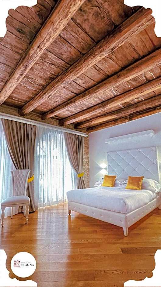 Maison Spagna Suites