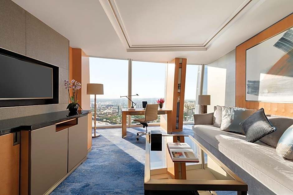 Shangri-La Hotel At The Shard, London
