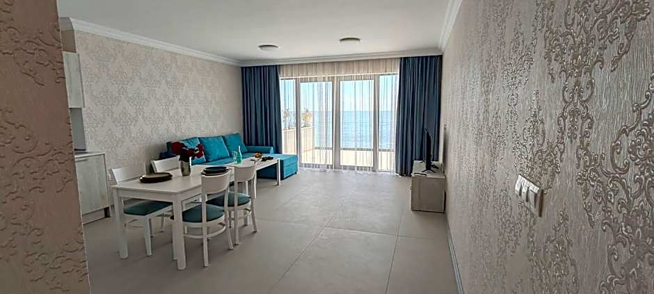 Sea Point La Mer