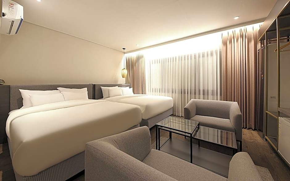 cloud in hotel mokpo