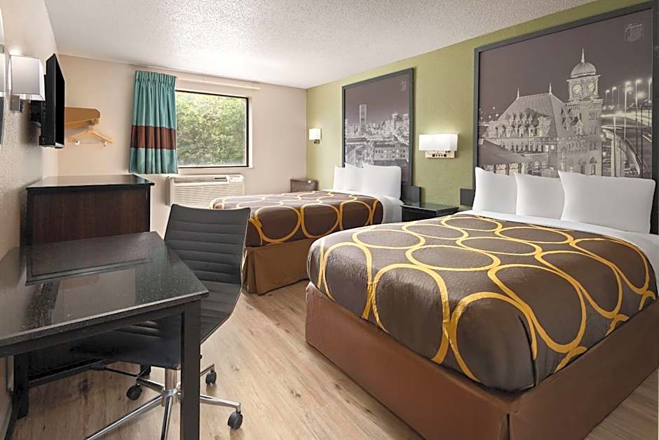 Super 8 by Wyndham Richmond Midlothian Turnpike
