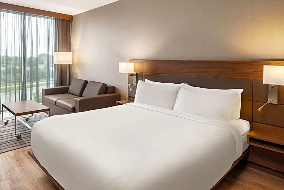 AC Hotel by Marriott Minneapolis West End