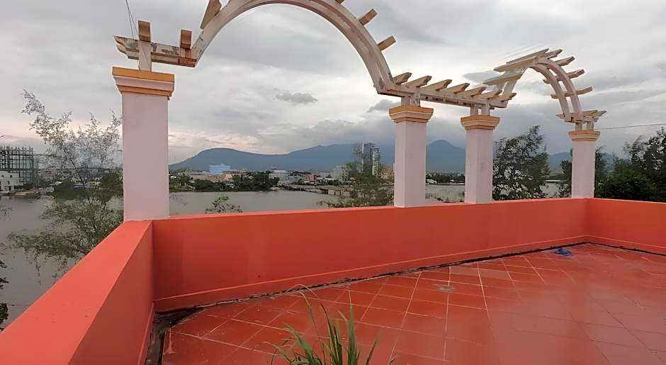 Good Morning Kampot Guesthouse