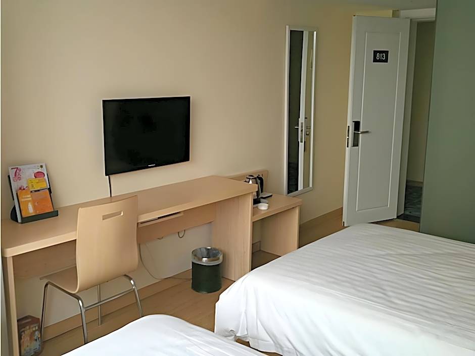 GreenTree Inn ZHejiang JInhua Yiwu International Commercial City Changchun Accesory Street Shell Hot