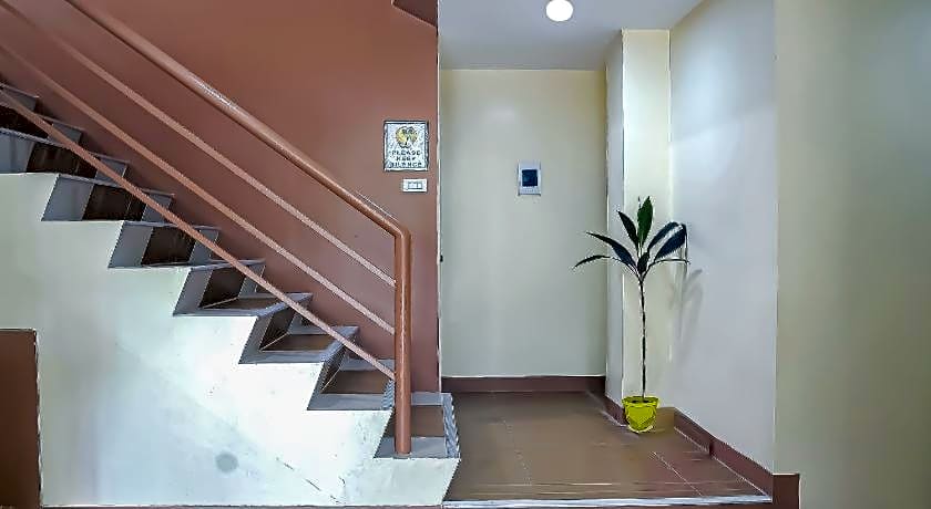 RedDoorz @ La Briana Guest House Bantayan Cebu
