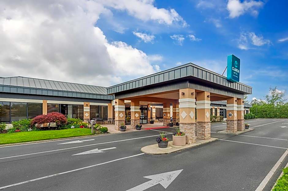 Clarion Hotel & Conference Center