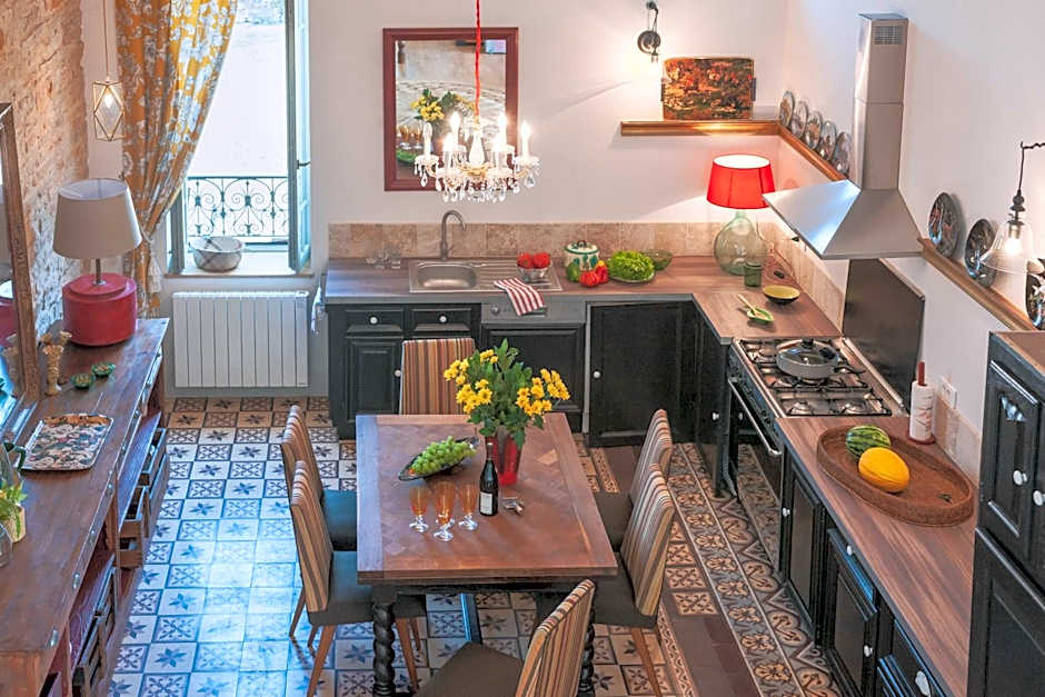 Chai du Chateau de Morteuil