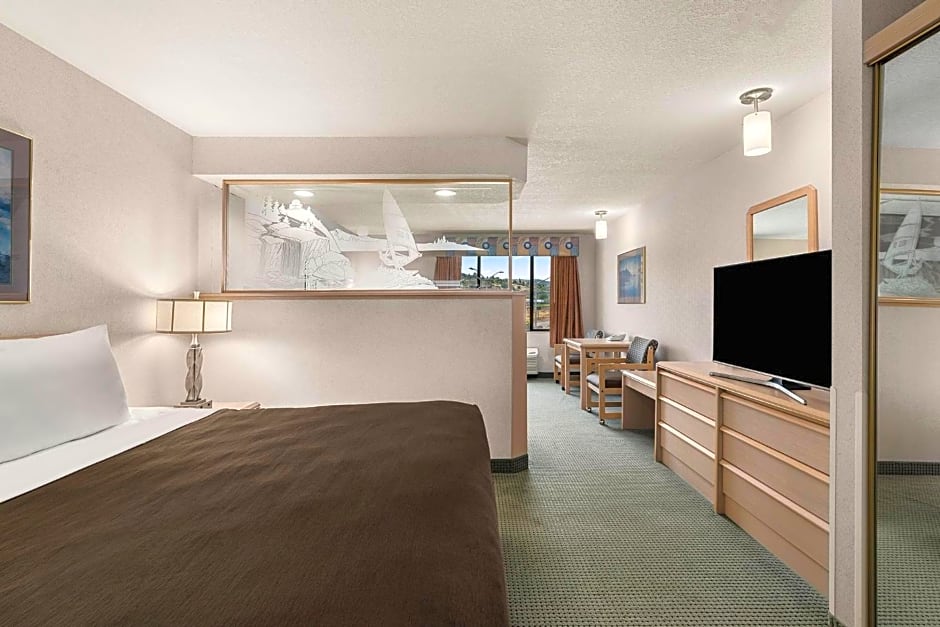 Columbia River Hotel, Ascend Hotel Collection