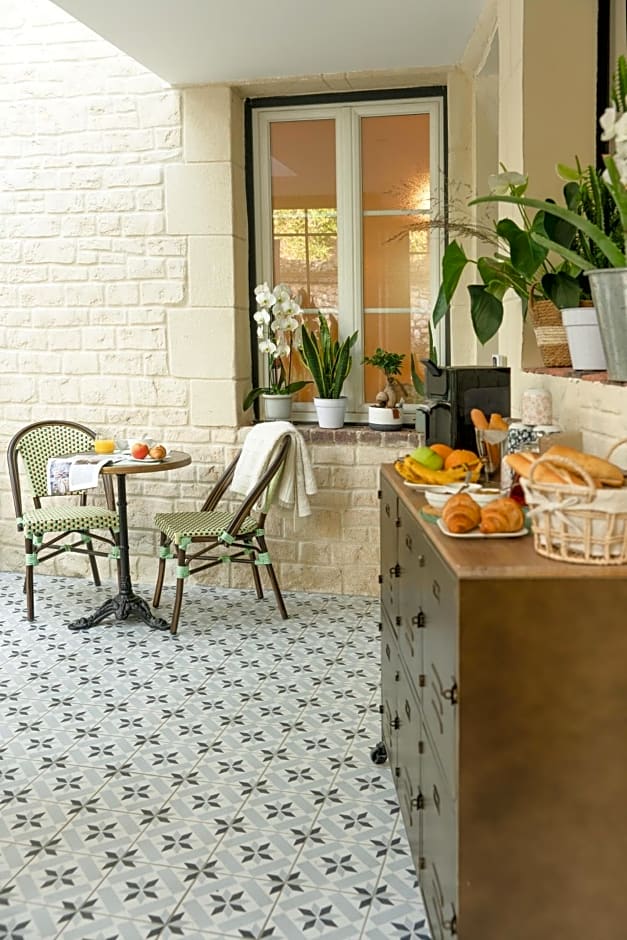 Les Glycines de Monchy- Chambres d'hôtes